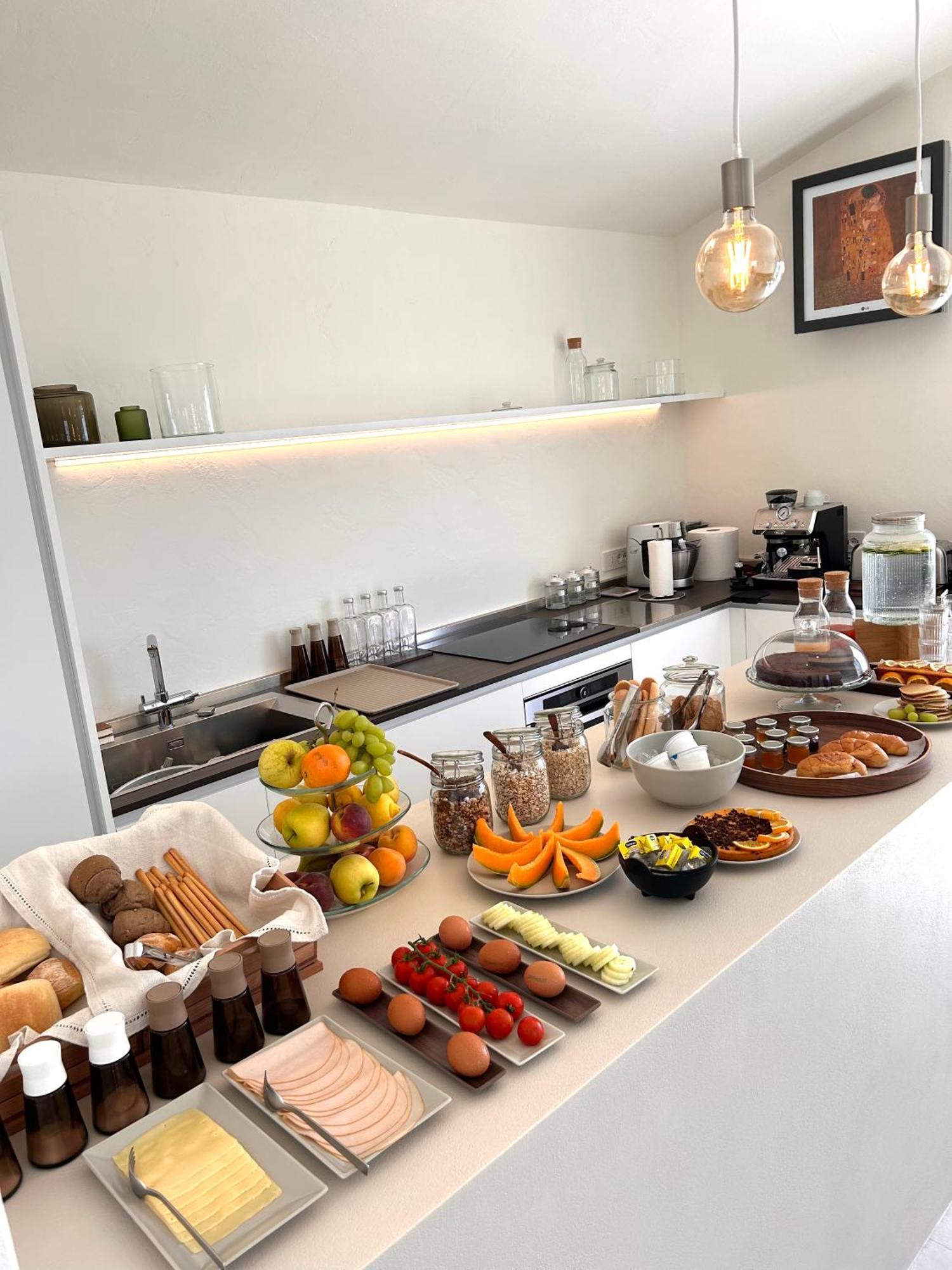 Vireo Rooms Santa Maria Navarrese Ngoại thất bức ảnh